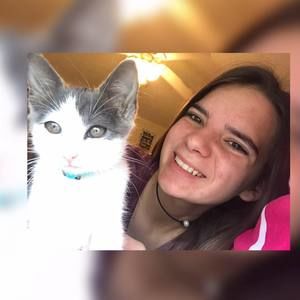 Meet your Posher, Brittany